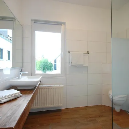 Haus Isenburg 3* Neu-Isenburg